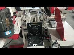 Μηχανή καρφώματος παλέτας